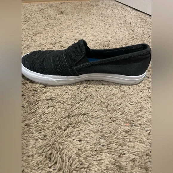 Blowfish Black Knit Slip-On Sneakers - Picture 5 of 6